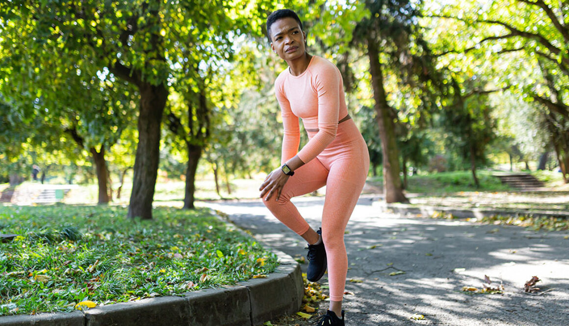 African American Woman Jogging Knows the Benefits of Orthopedic and Sports Physical Therapy